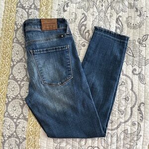 Lucky Brand Women's Dark Blue Skinny Jeans Size 26